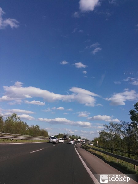 Észlelési fényképek