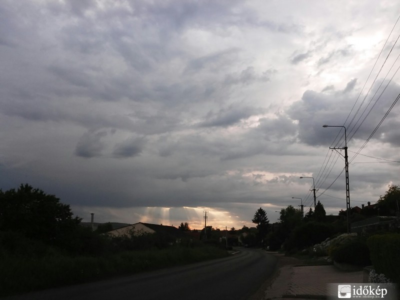 Észlelési fényképek