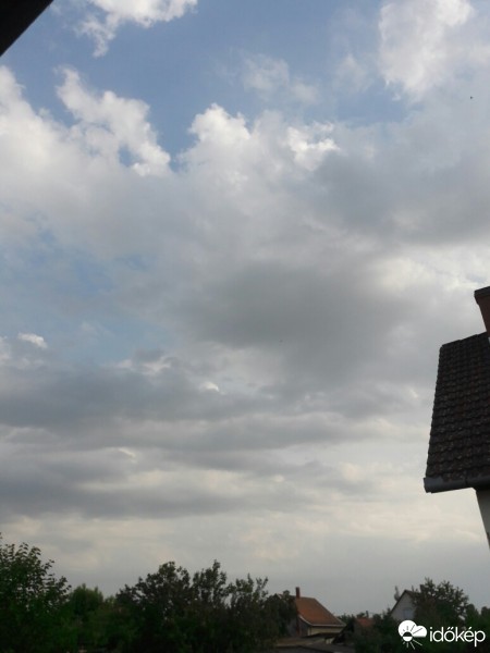 Észlelési fényképek