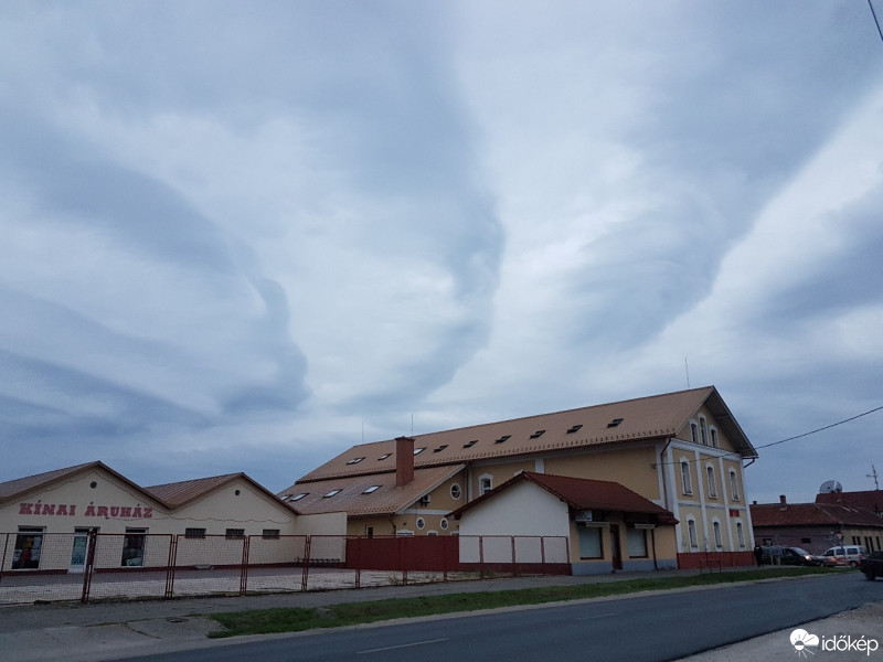 Észlelési fényképek