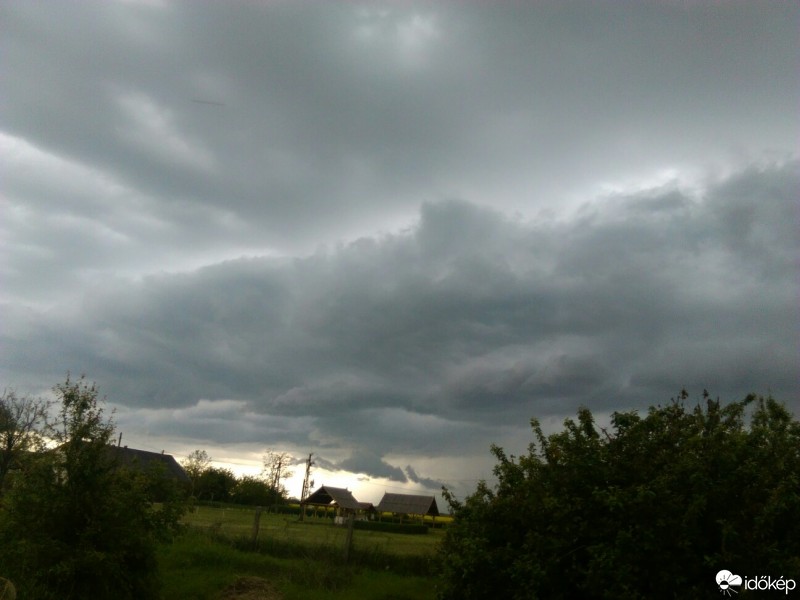 Észlelési fényképek