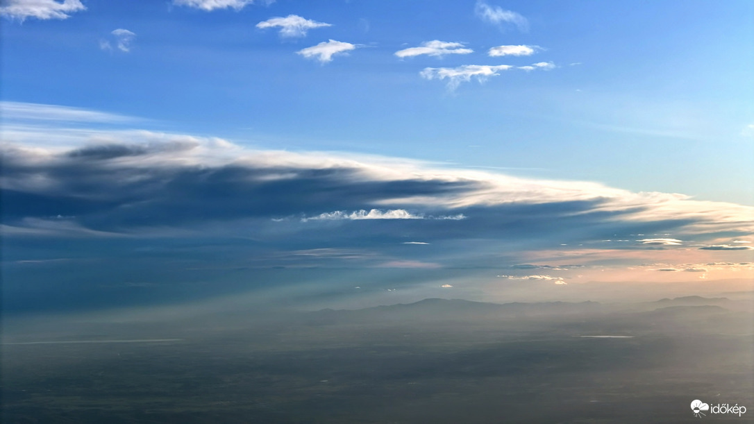 Gyönyörűek voltak a felhők mai is