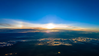 Felhőtenger napnyugtában