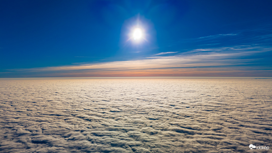 Emelkedik a hidegpárna teteje (1100 m)