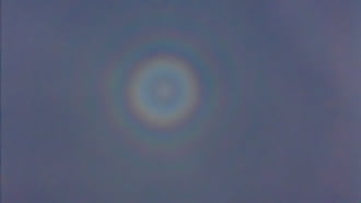 Ritka holdglória éjszaka