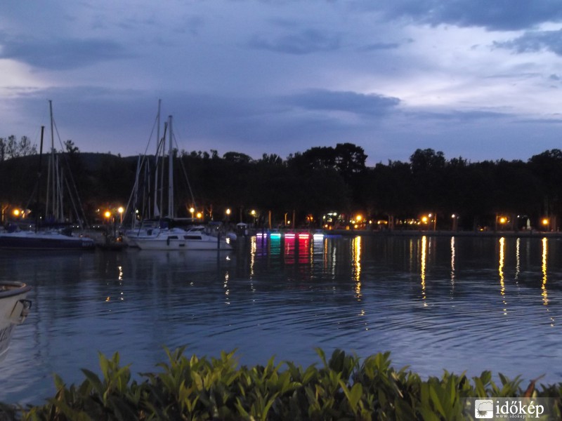 Balatonfüred a kikötő közelébe