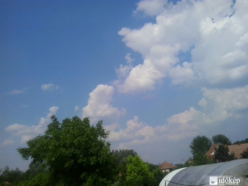 Észlelési fényképek