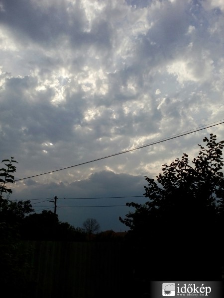 Észlelési fényképek