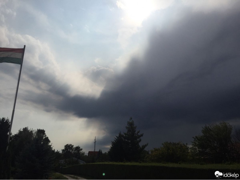 Észlelési fényképek