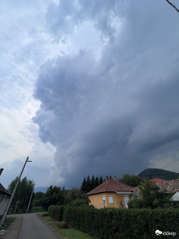 Észlelési fényképek