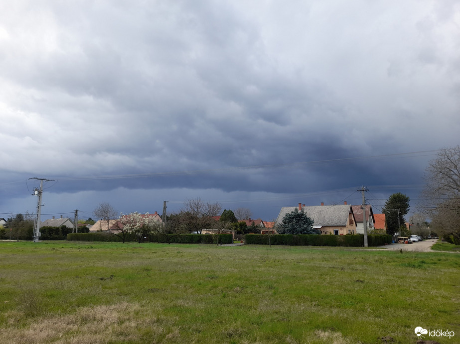 Észlelési fényképek