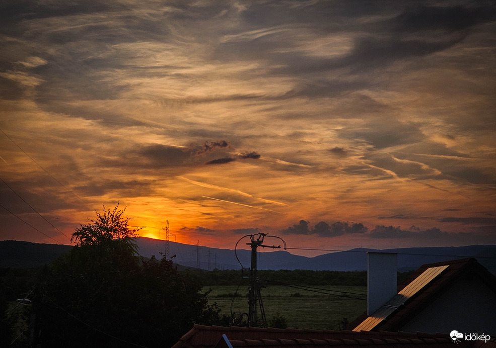 Észlelési fényképek