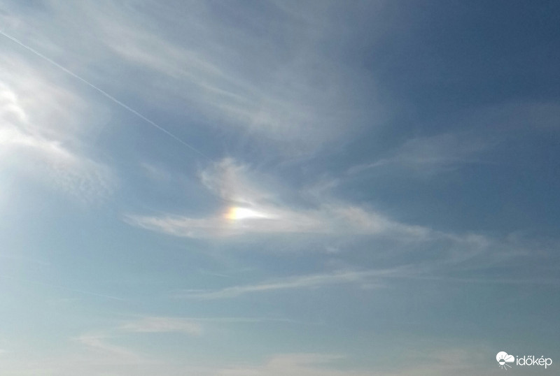 Enyhe jobbos melléknap