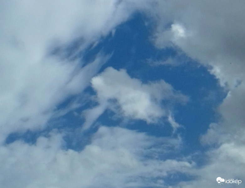 Égkép ma délután :)