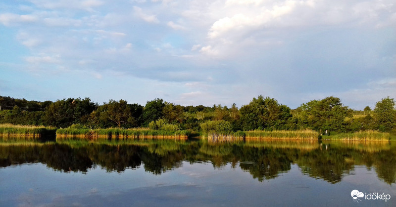 Napnyugta előtt a Gida-pataki tónál 1.