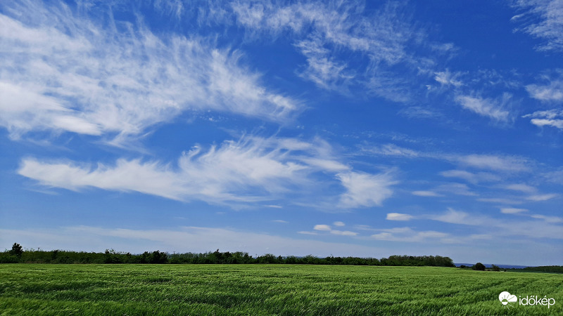 Cirrusos falusi idill 1. :)