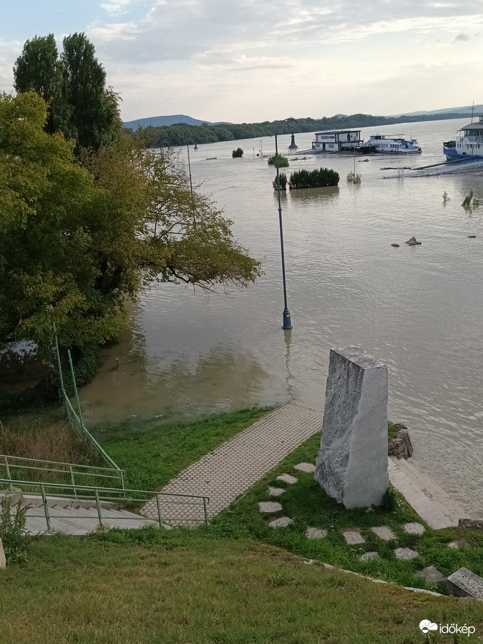 Esztergom nagy Duna Mária Valéria hídról