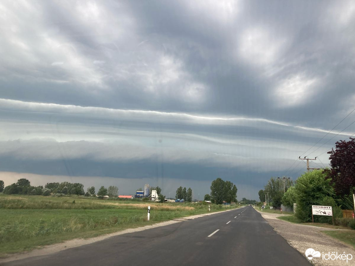 Észlelési fényképek