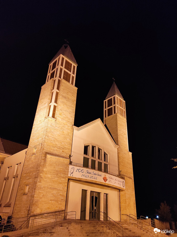 Mezőkövesd, Jézus szíve templom 