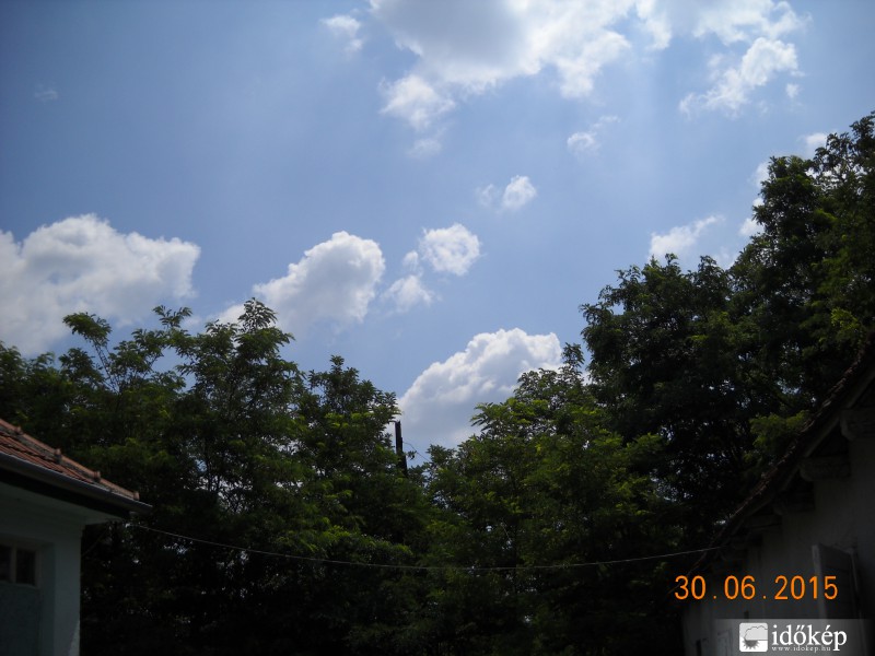 Észlelési fényképek