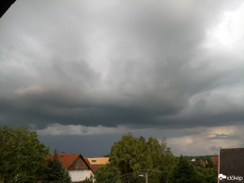 Észlelési fényképek