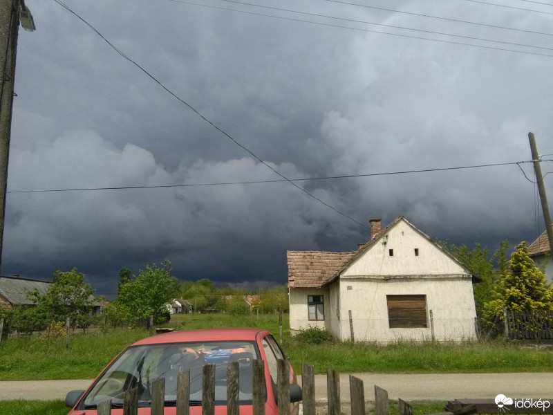 Észlelési fényképek