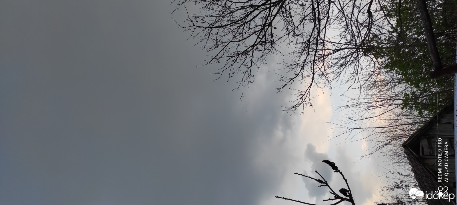 Észlelési fényképek