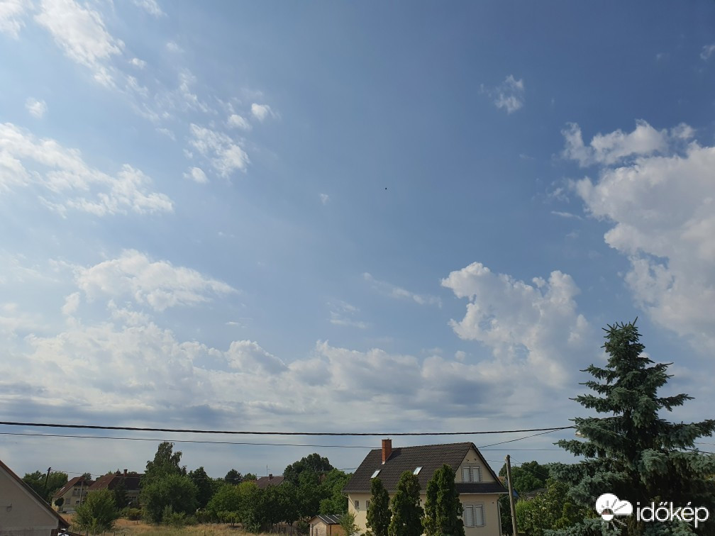 Észlelési fényképek