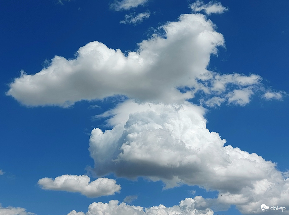 Délutáni szelíd gomolygás