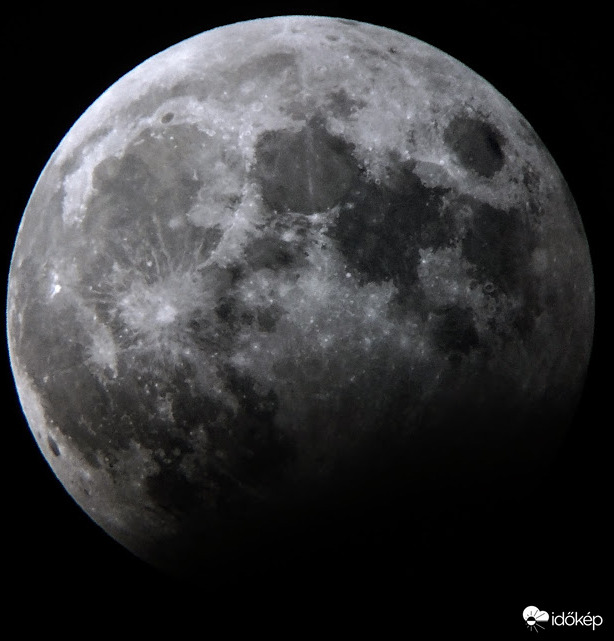 A Holdfogyatkozás maximuma Győrből nézve