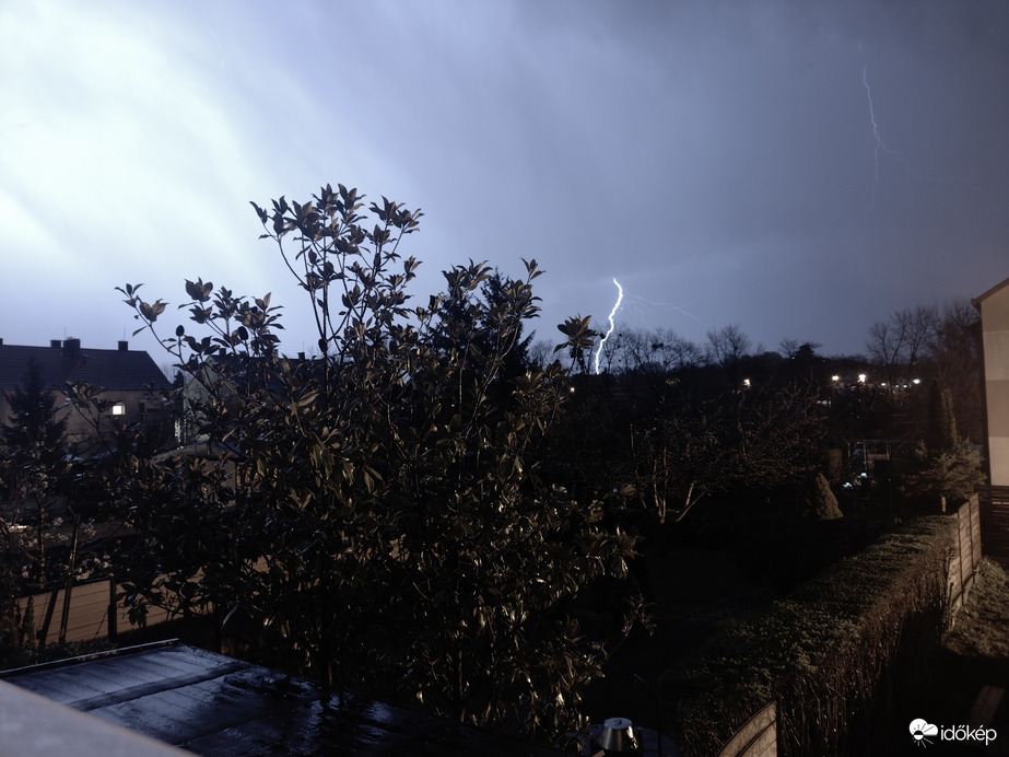 Villámfényes este 3