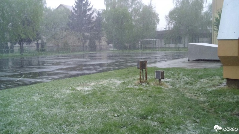 Észlelési fényképek