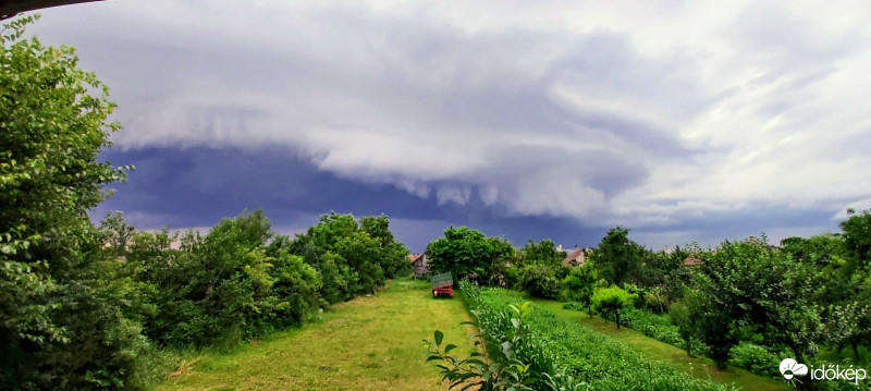 Észlelési fényképek