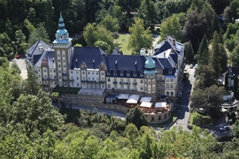 Palota szàlló Lillafüred a Zsófia kilàtóból