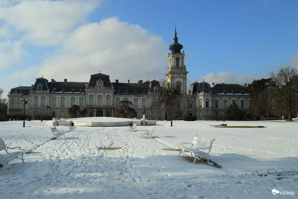 Keszthelyi Festetics kastély télen