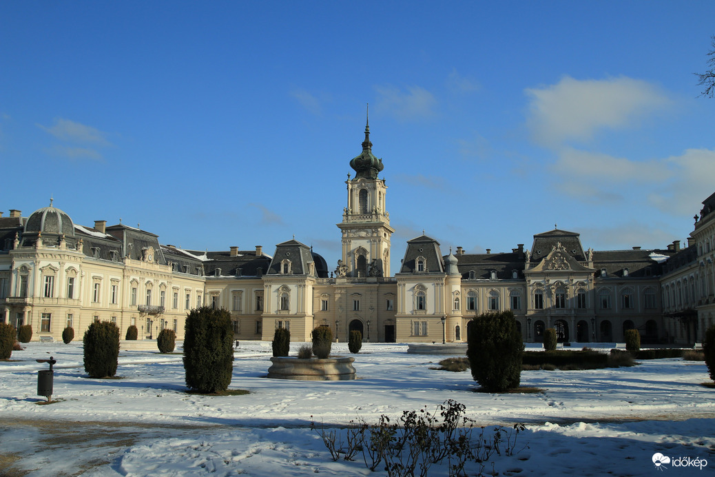 Keszthelyi Festetics kastély télen