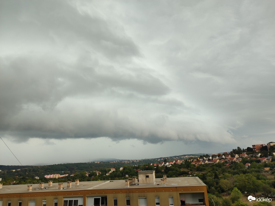 Komló