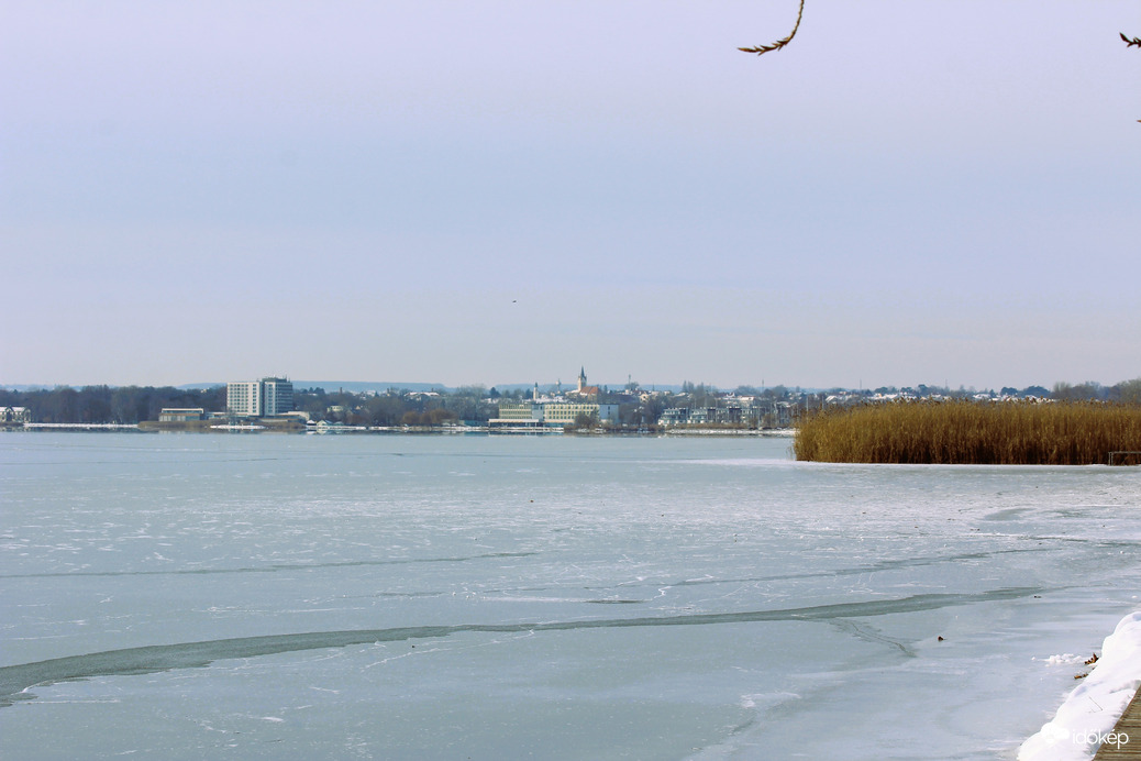 A távolban Keszthely