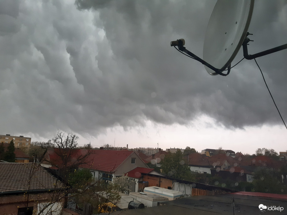 Észlelési fényképek