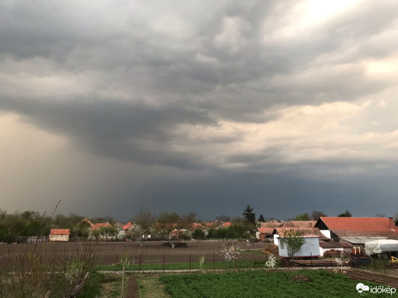 Észlelési fényképek