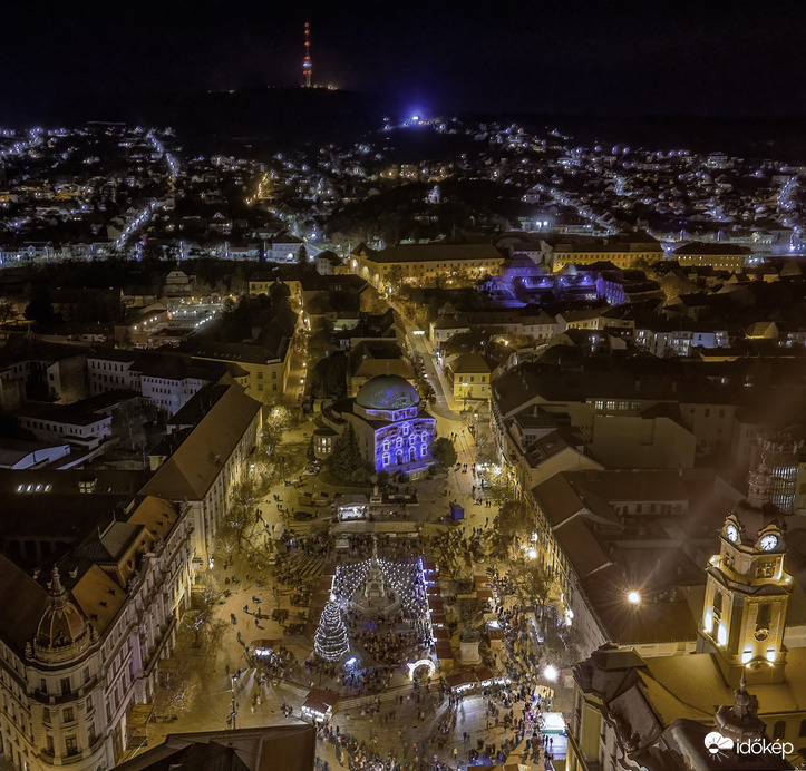 Pécsi adventi vásár megnyitója