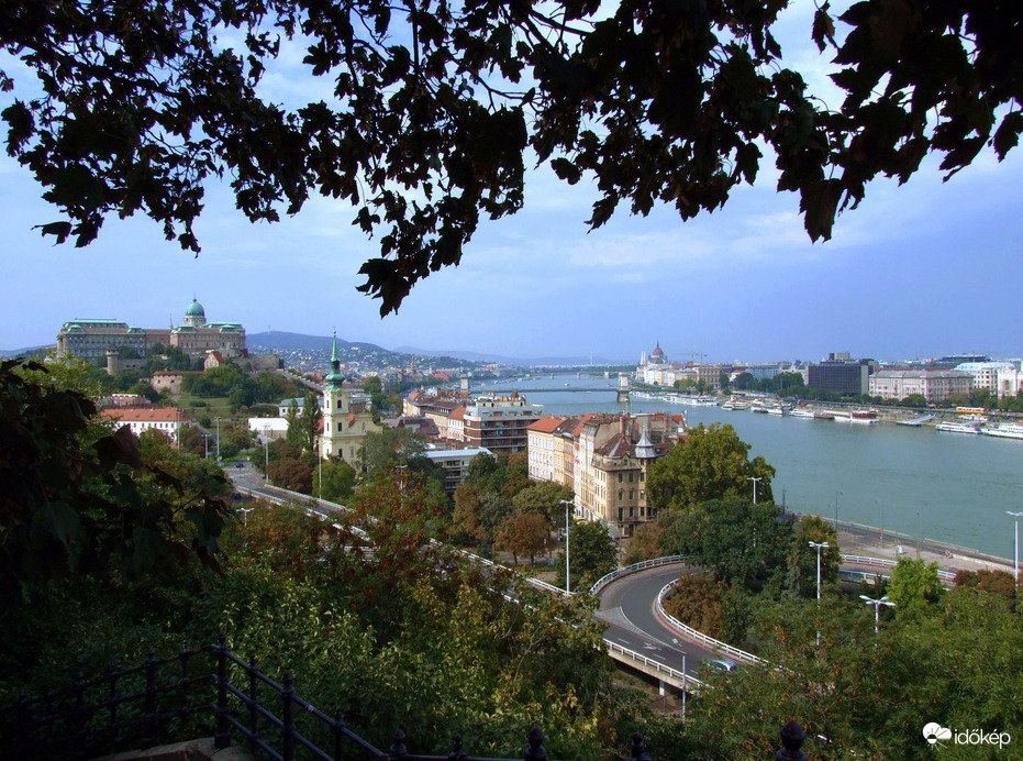 Kilátás a városra 