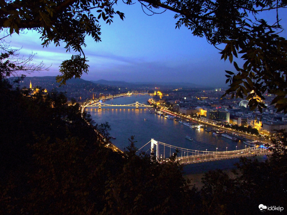 Mikor leszáll az est 