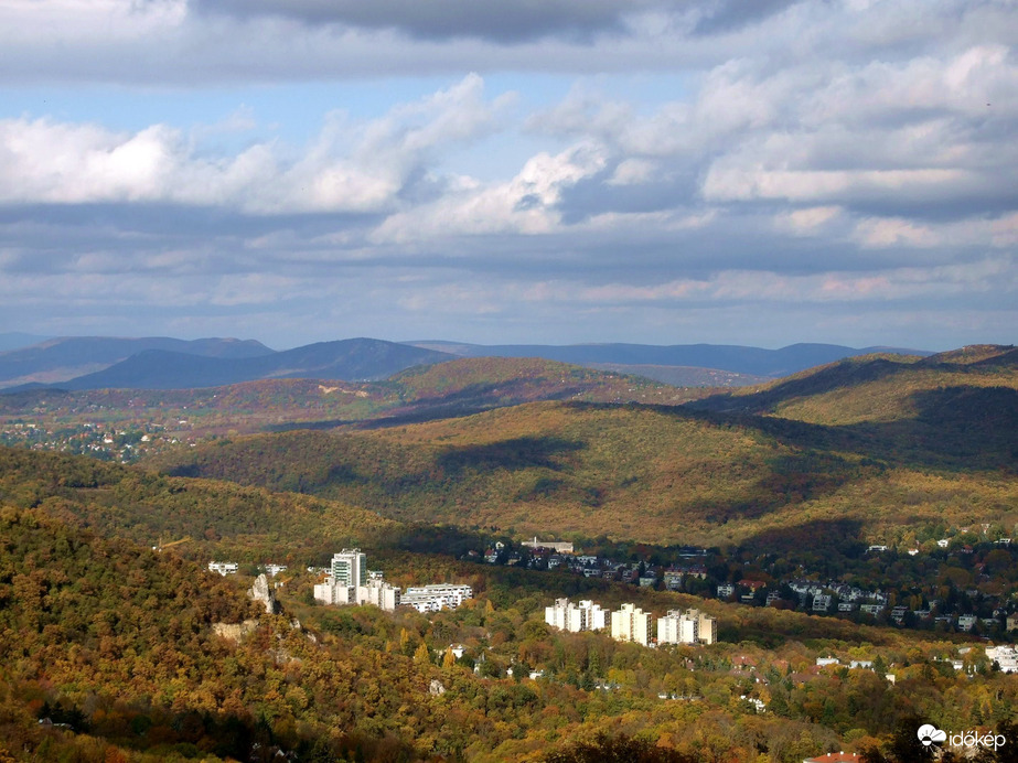 Őszi kirándulás - A Normafa és környéke ősszel 