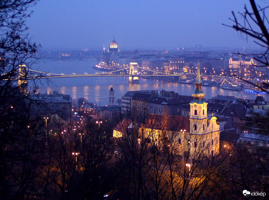 Borús, párás szürkület 