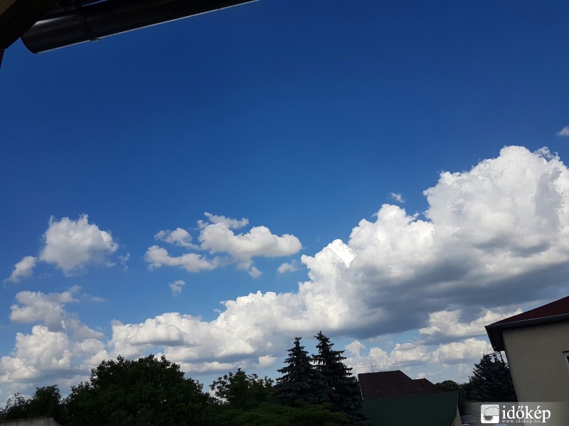 Észlelési fényképek