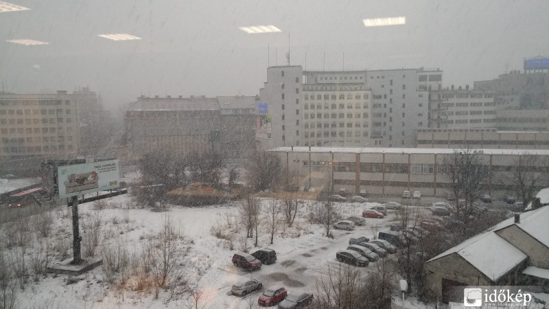 Hóömlés Pozsonyban - Varga Gábor fotója