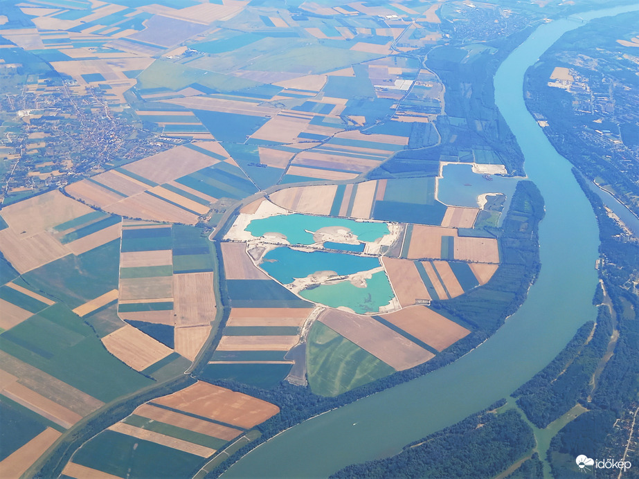 A Duna szalgja és a gabonaföldek