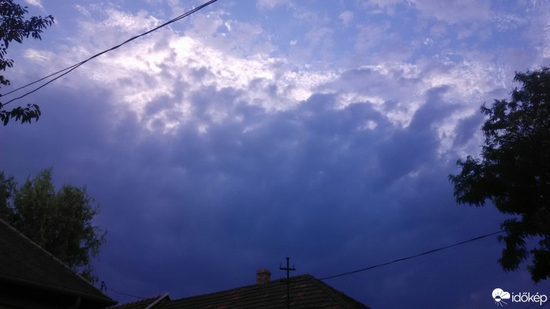 Észlelési fényképek