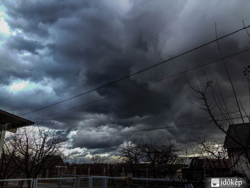 Észlelési fényképek